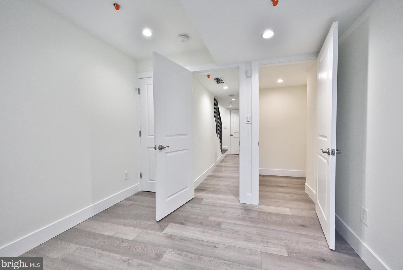 1621 Cadwallader St, Philadelphia PA  19122-3013 exterior