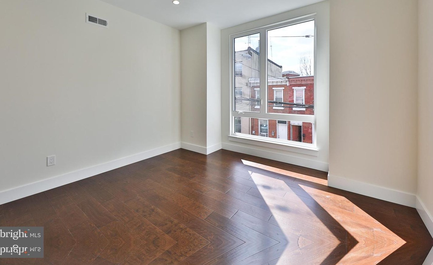 1621 Cadwallader St, Philadelphia PA  19122-3013 exterior