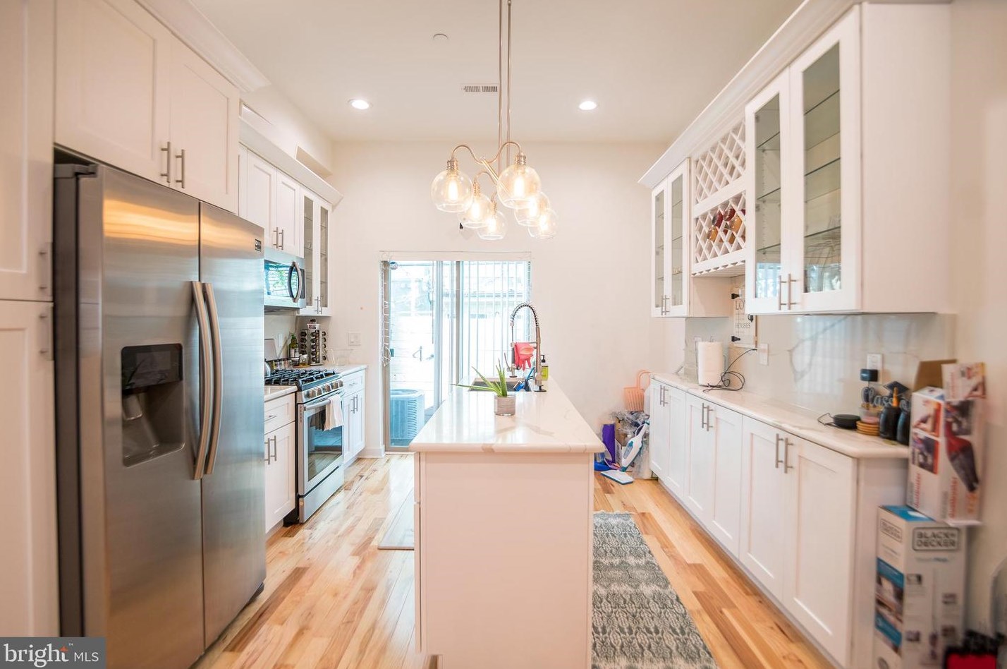 1325 Myrtlewood St, Philadelphia PA  19146-3604 exterior