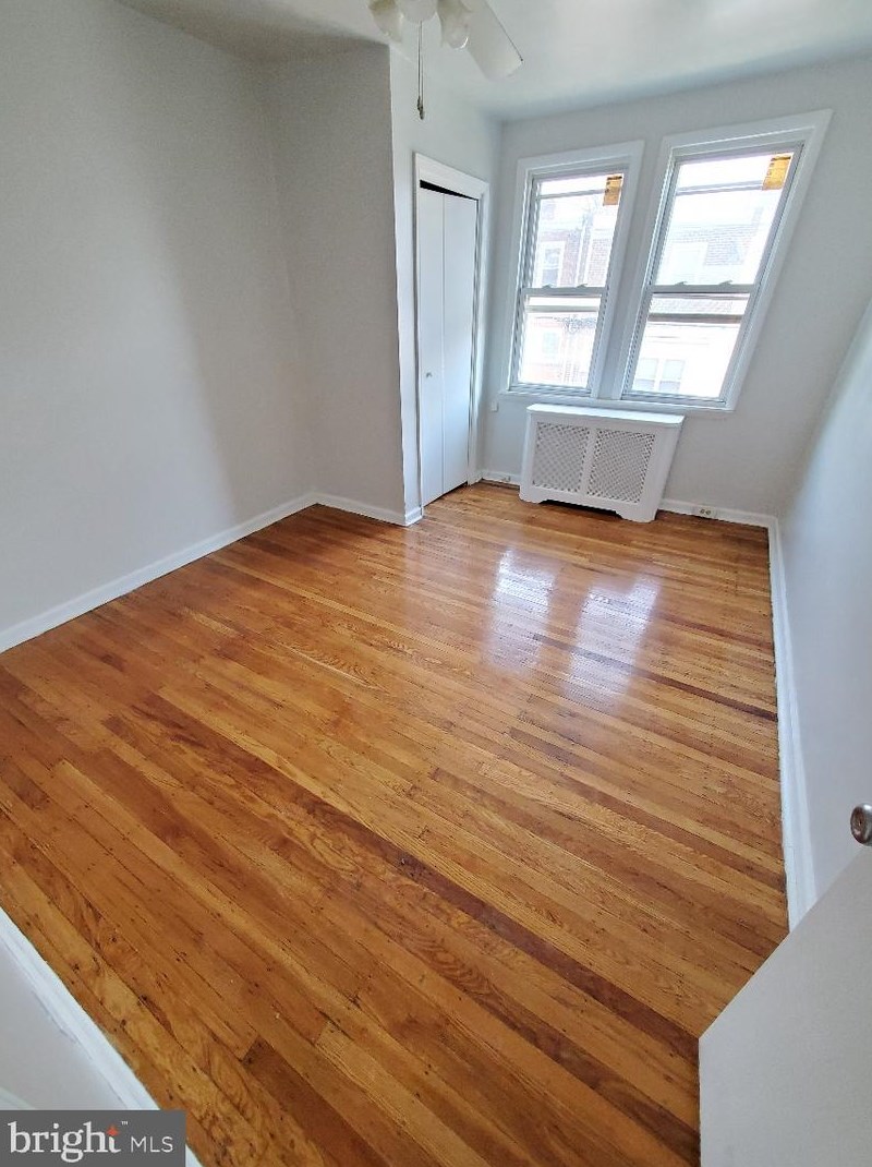 1015 67th St, Philadelphia PA 19151-3002 exterior