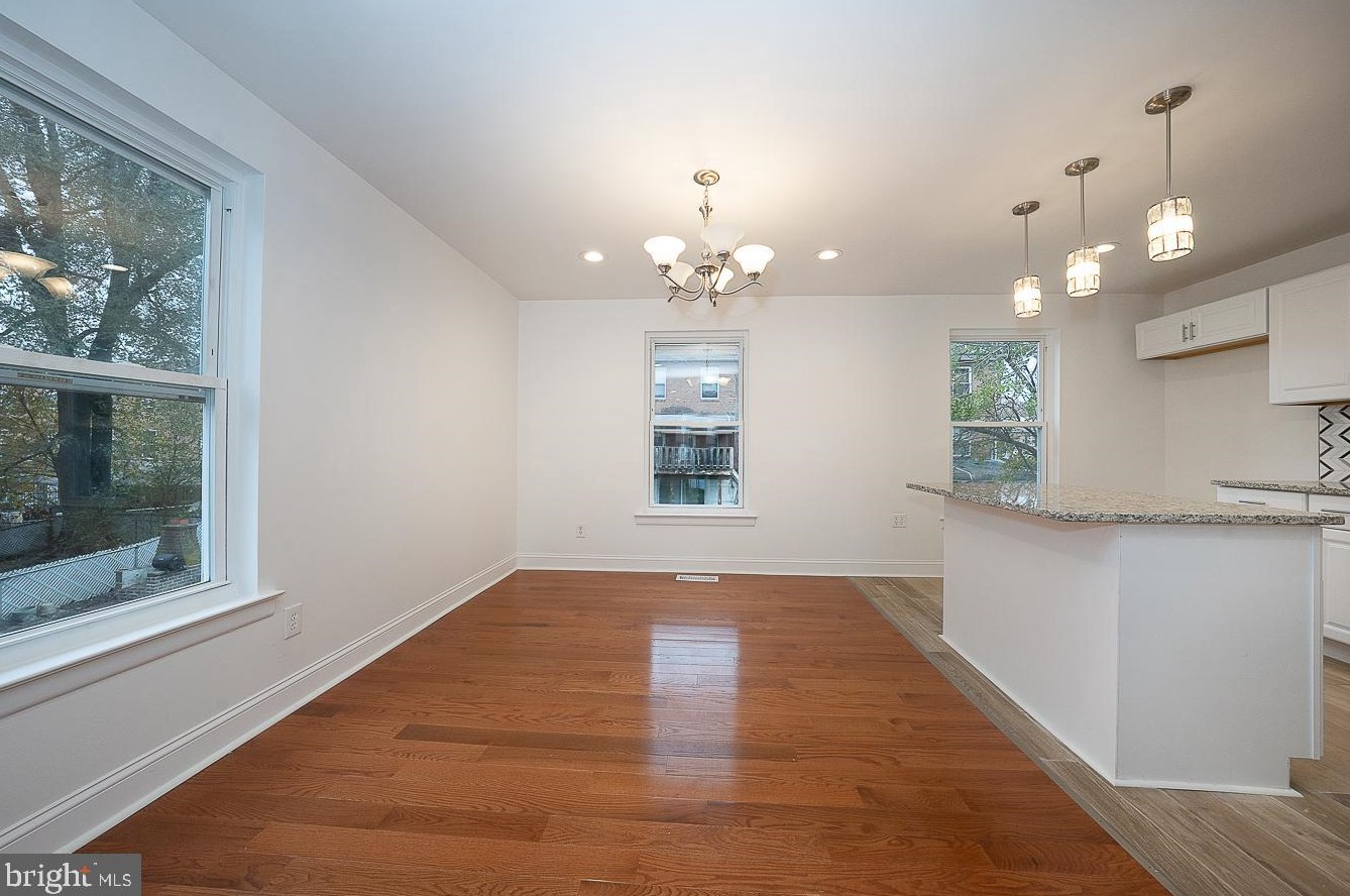 7713 Delphi Pl, Philadelphia PA  19153-1737 exterior