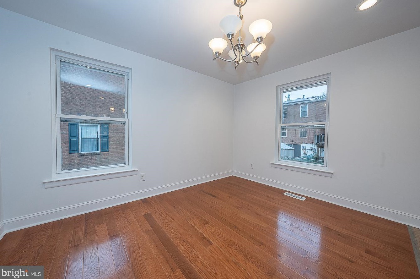 7713 Delphi Pl, Philadelphia PA  19153-1737 exterior