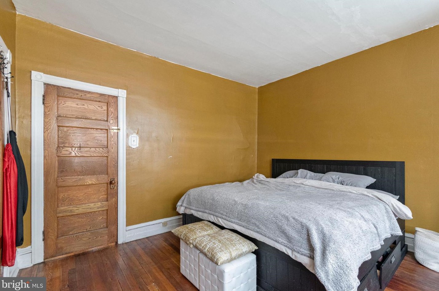 3854 19 St, Philadelphia PA  19130-2022 exterior