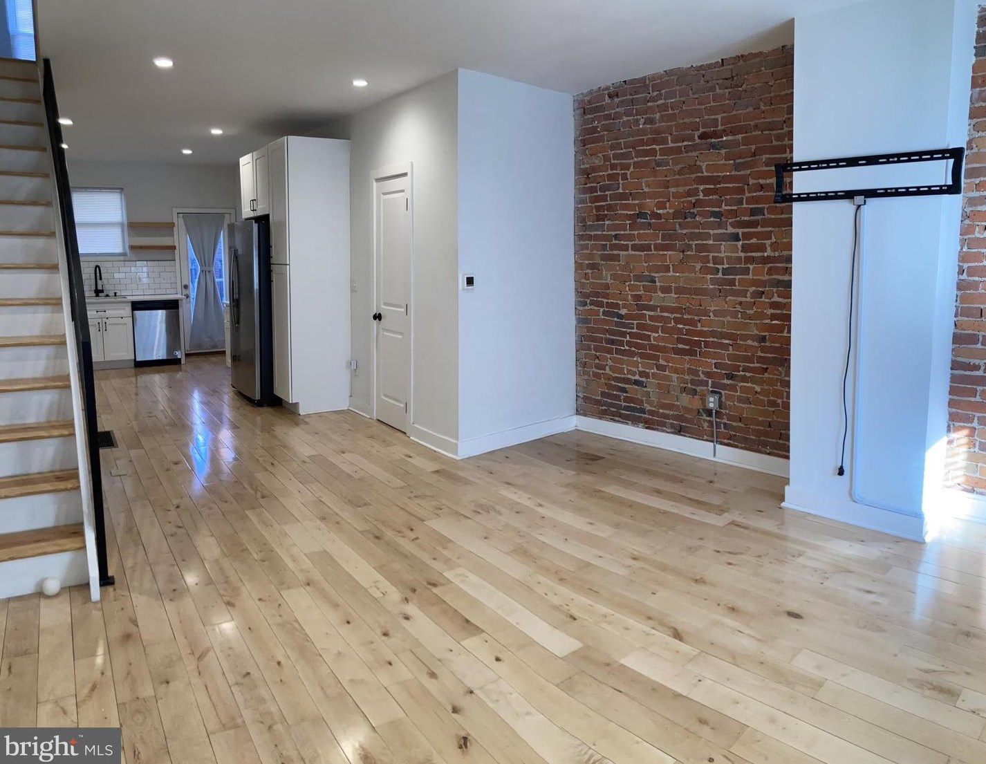 1502 Myrtlewood St, Philadelphia PA  19121-3634 exterior