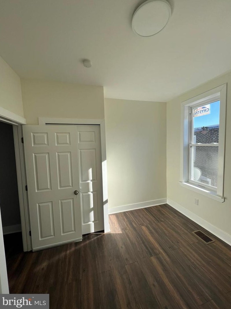 1640 Lewis St, Philadelphia PA  19124-4411 exterior