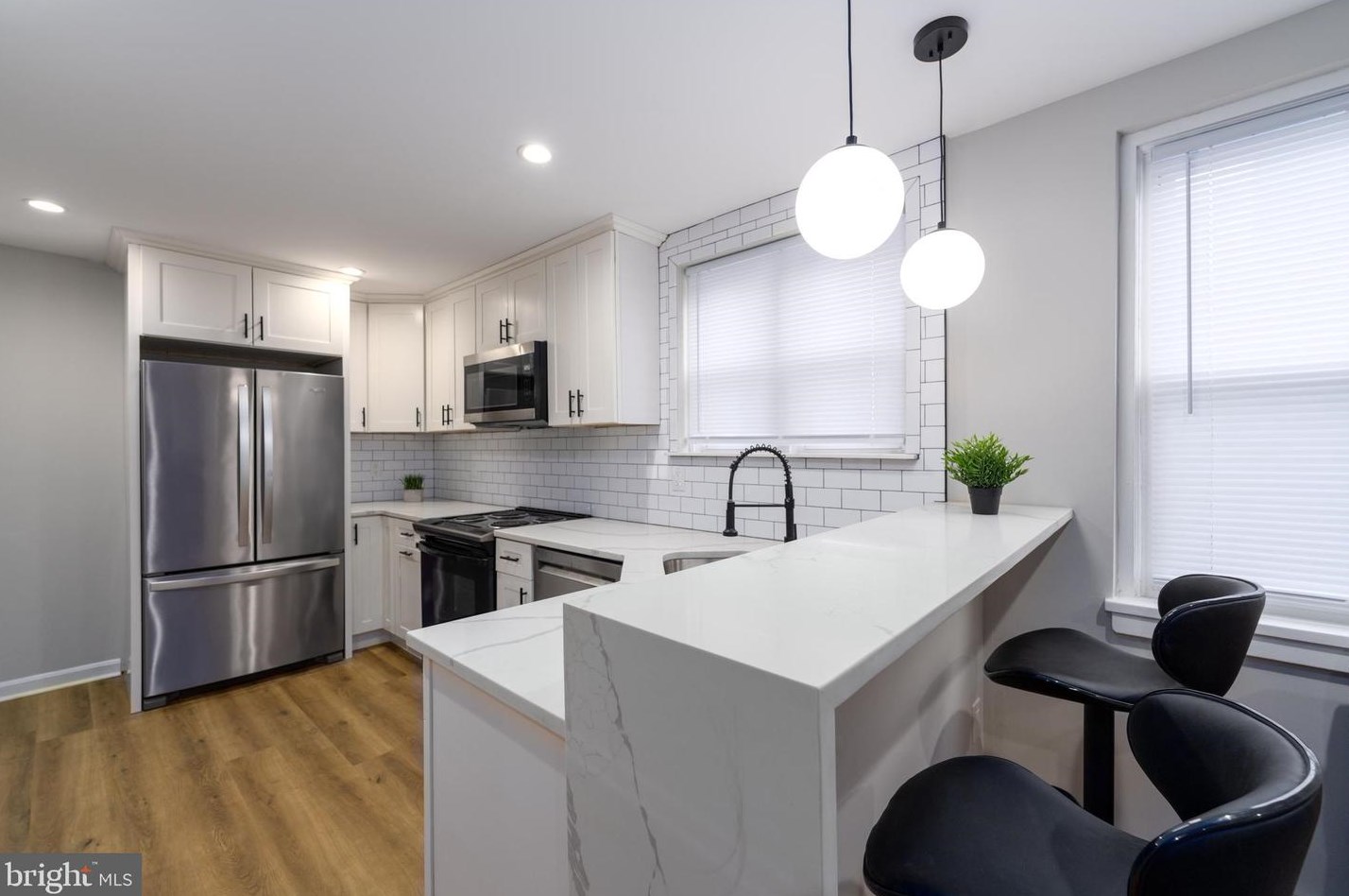 1919 Afton St, Philadelphia PA  19111-3411 exterior