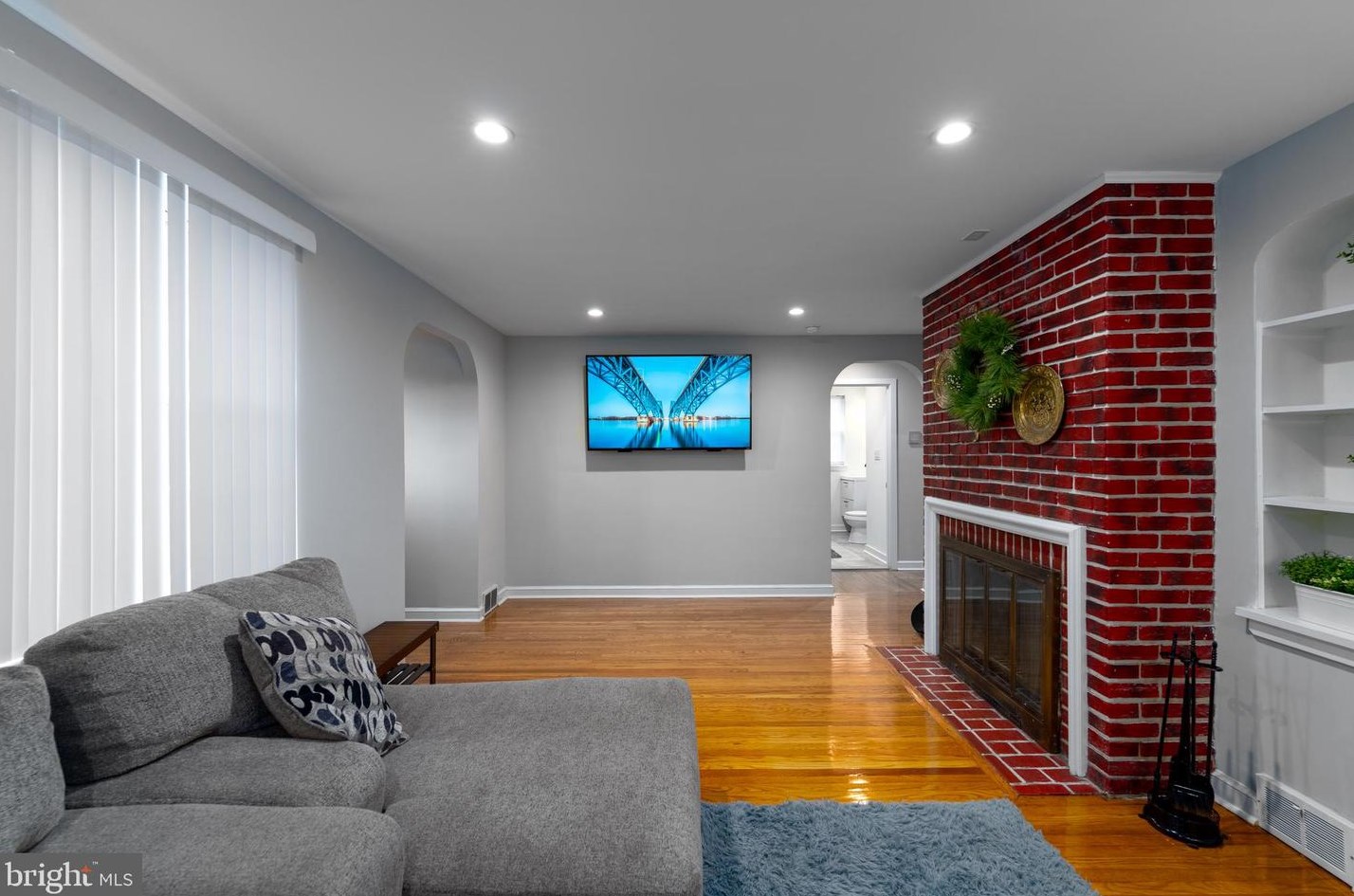 1919 Afton St, Philadelphia PA  19111-3411 exterior