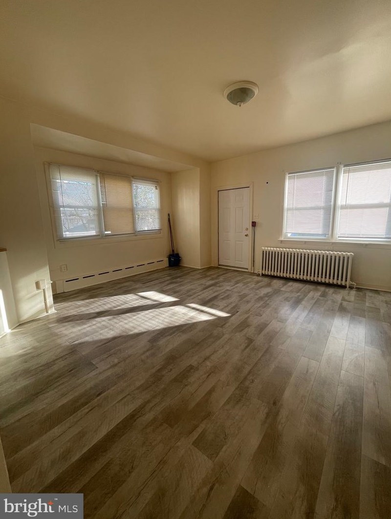 1332 71st Ave, Philadelphia PA  19126-1730 exterior