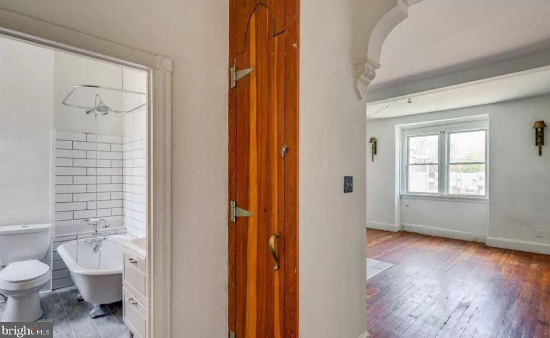 1118 47 St, Philadelphia PA 19131-1506 exterior