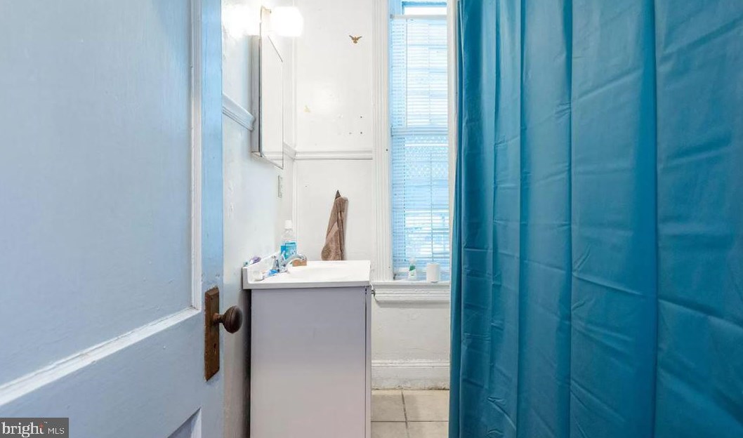 1118 47 St, Philadelphia PA 19131-1506 exterior