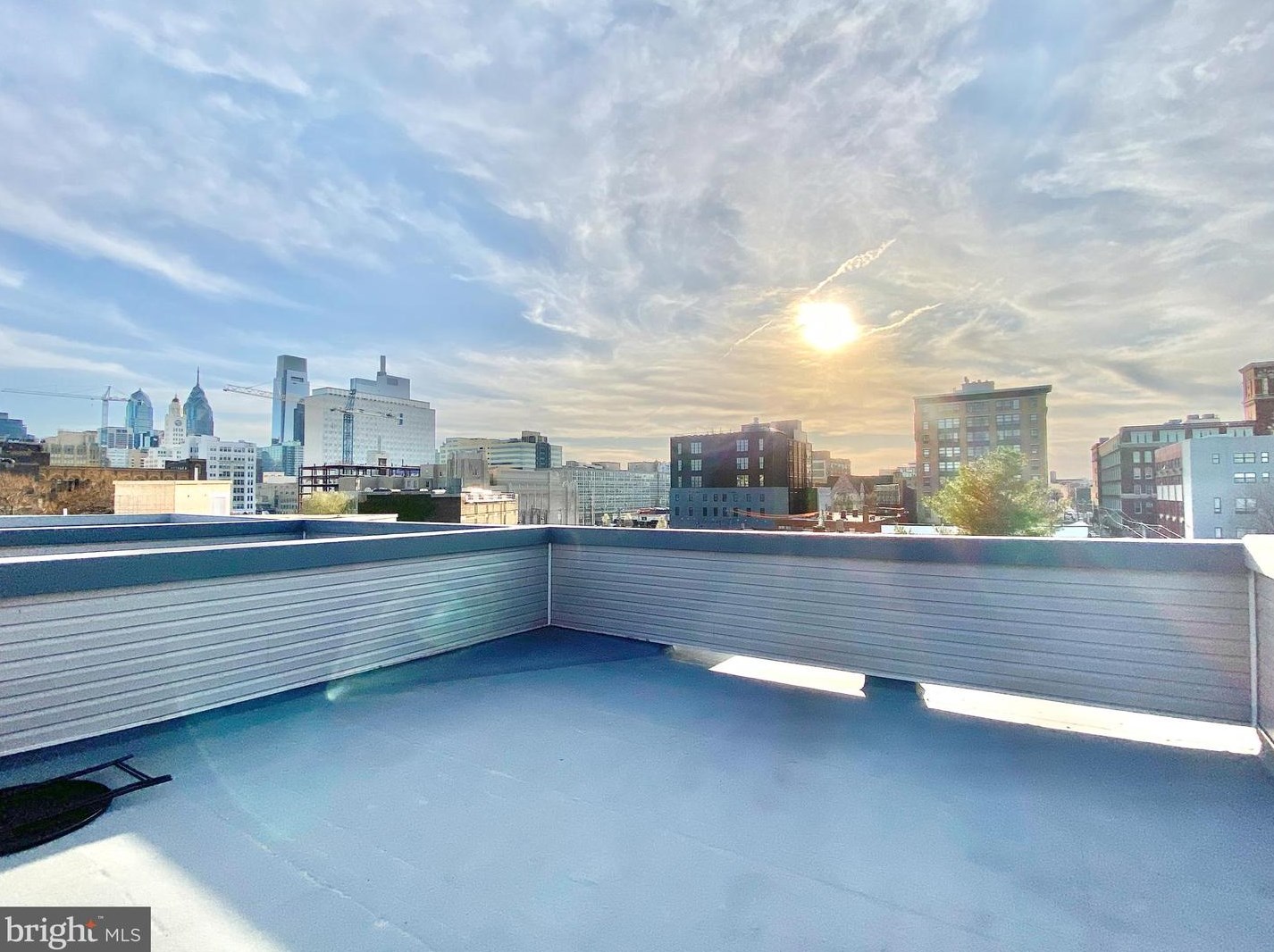 636 13th St, Philadelphia PA  19123-2427 exterior