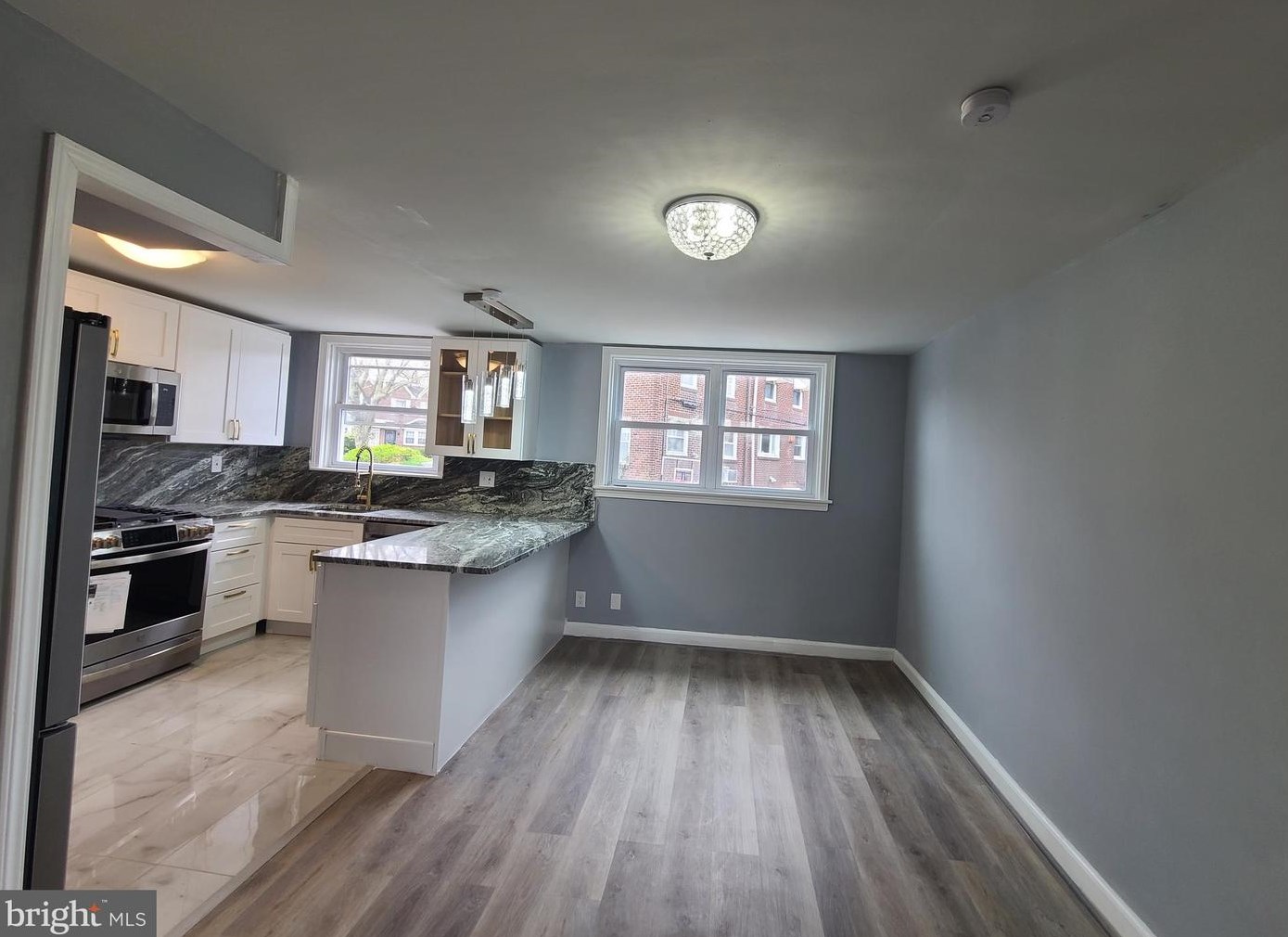 2153 Homer St, Philadelphia PA  19138-1935 exterior