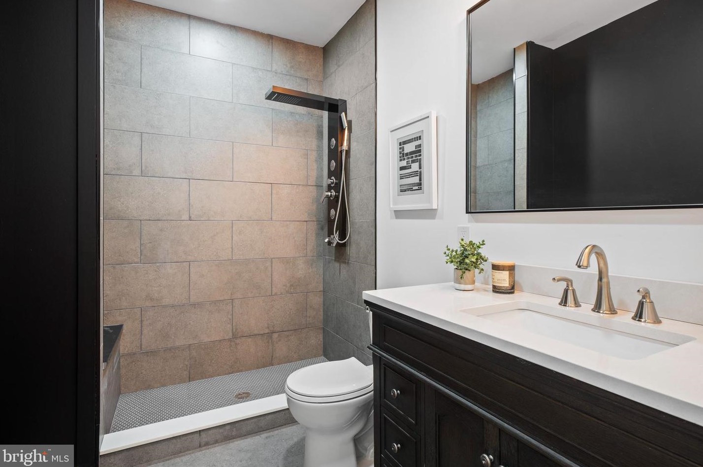 1343 Palmer St, Philadelphia PA 19125-2620 exterior