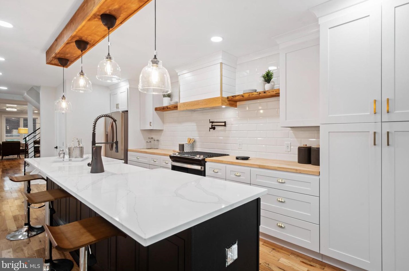 1343 Palmer St, Philadelphia PA 19125-2620 exterior