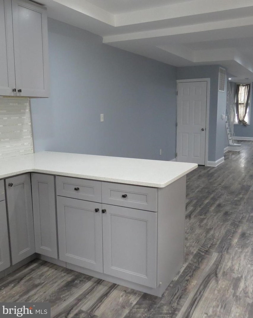 5120 Gainor Rd, Philadelphia PA 19131-2338 exterior