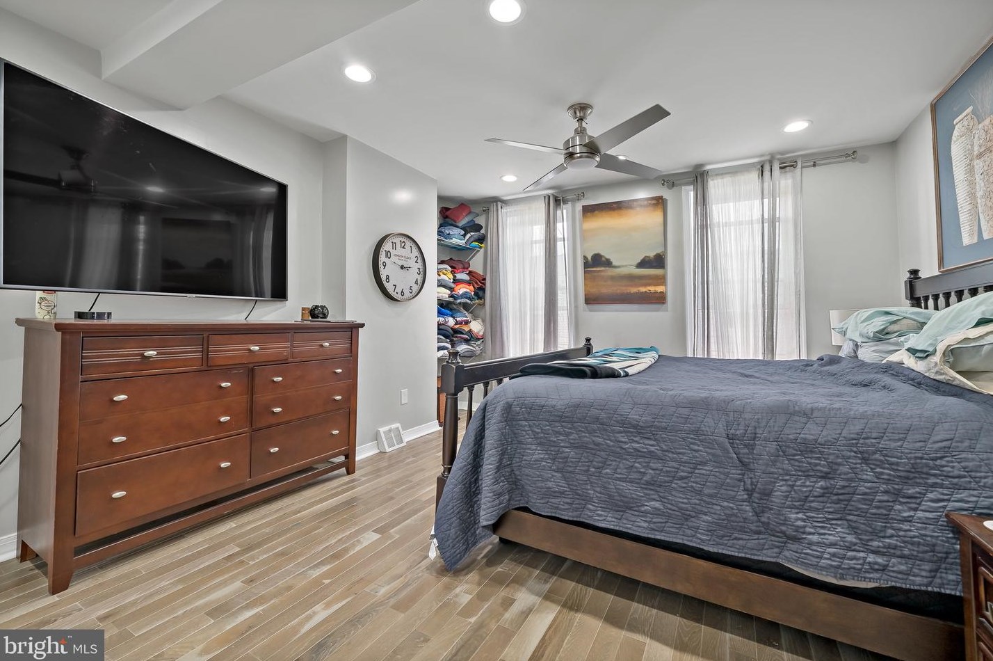 1915 Pierce St, Philadelphia PA  19145-2010 exterior