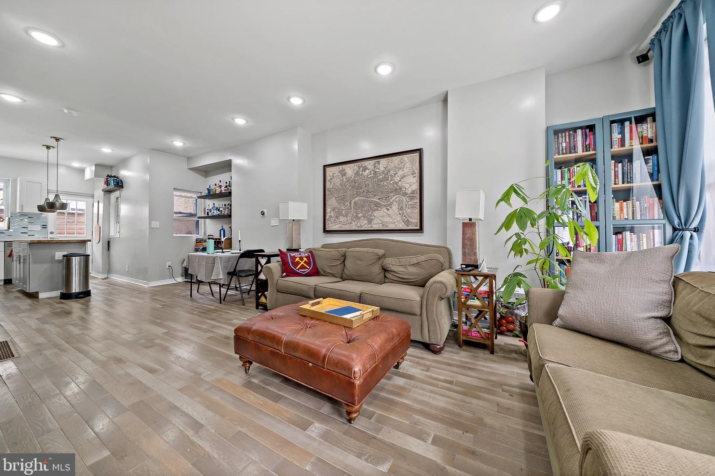 1915 Pierce St, Philadelphia PA  19145-2010 exterior