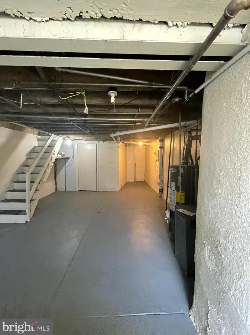947 Anchor St, Philadelphia PA  19124-1035 exterior