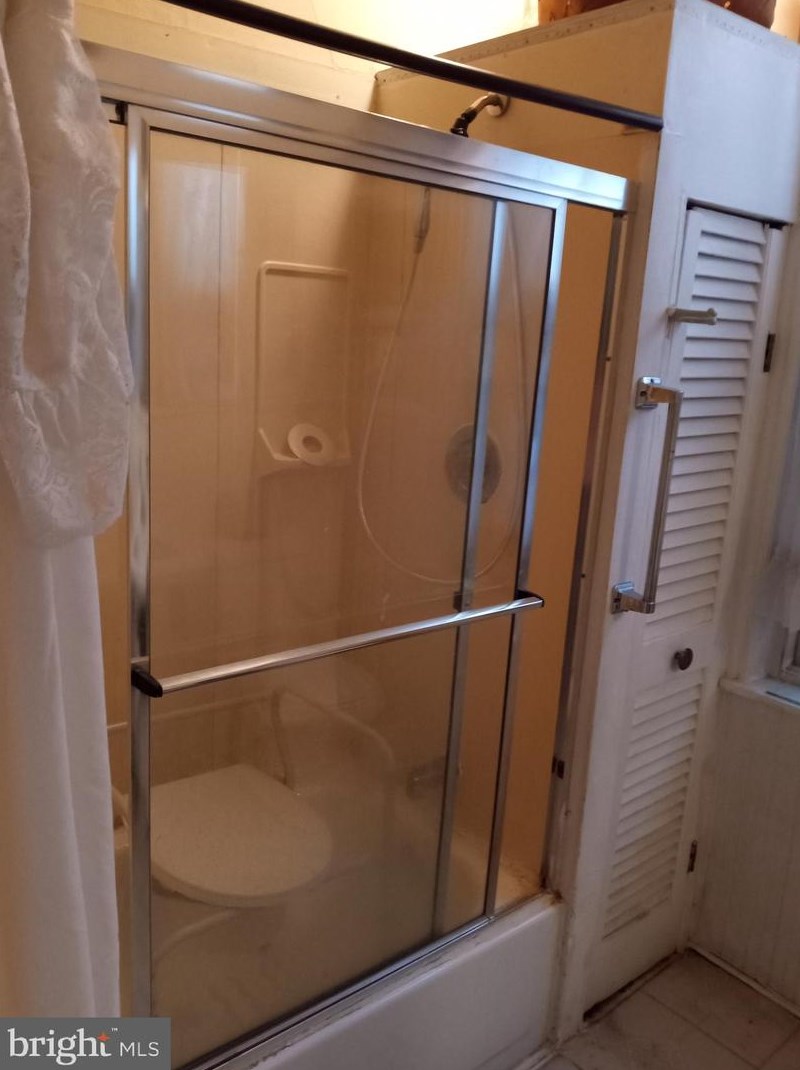 436 Somerville Ave, Philadelphia PA 19120-3209 exterior