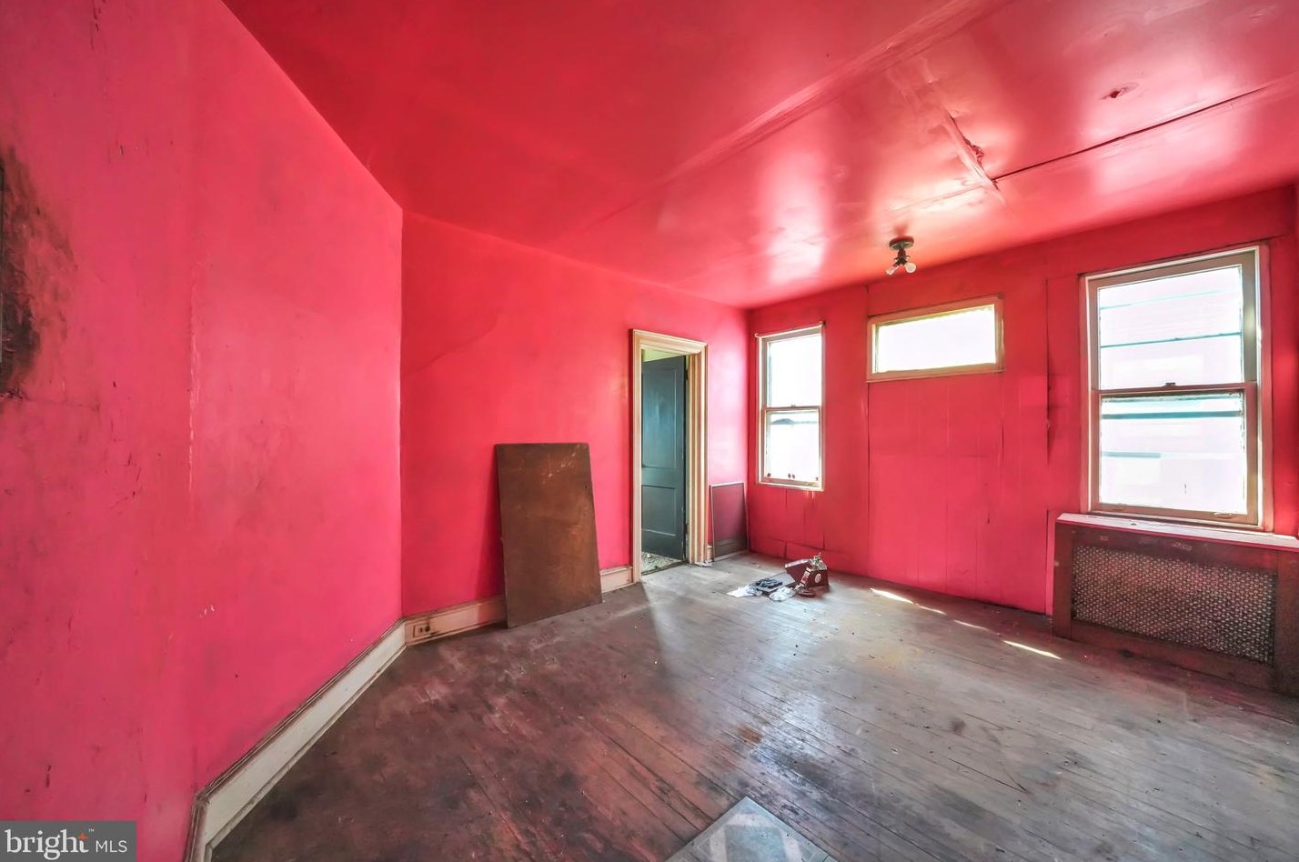 6134 Washington Ave, Philadelphia PA  19143-2915 exterior