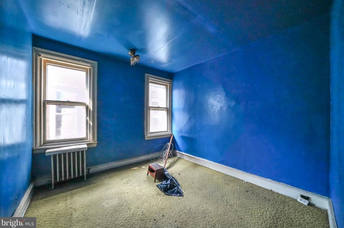 6134 Washington Ave, Philadelphia PA  19143-2915 exterior