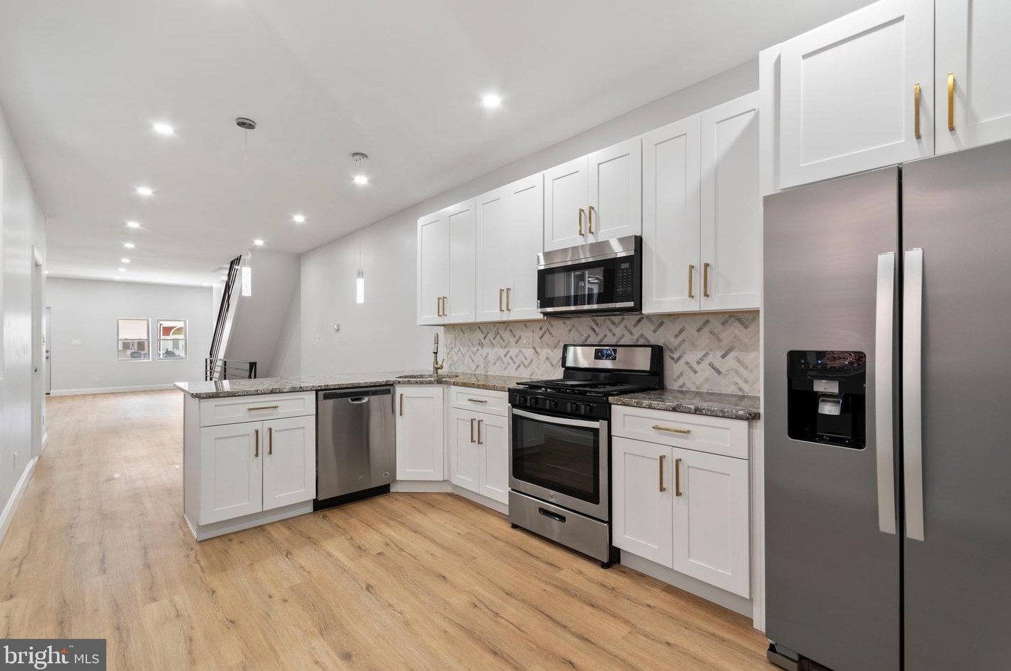 4810 Warnock St, Philadelphia PA  19141-3941 exterior