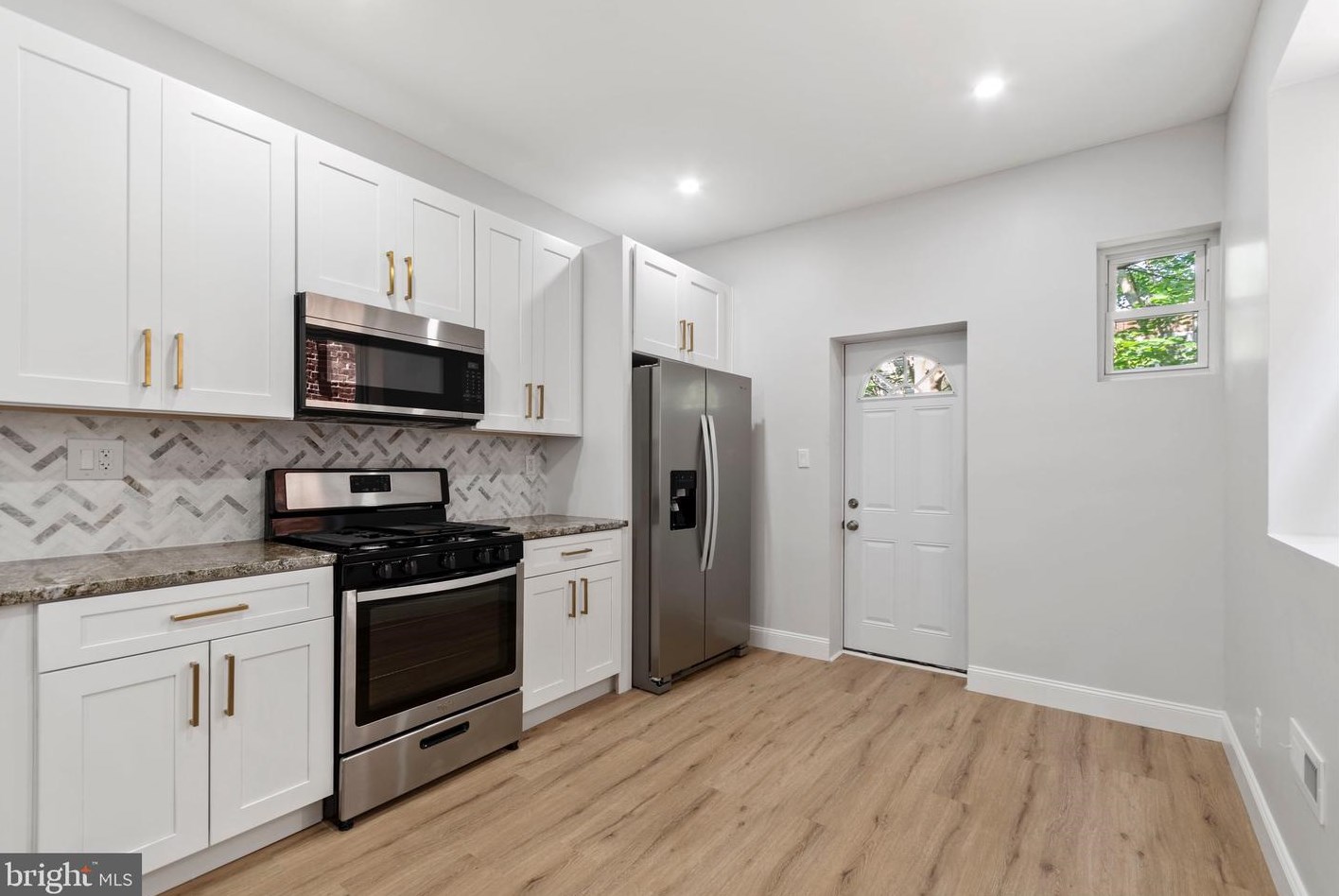 4810 Warnock St, Philadelphia PA  19141-3941 exterior