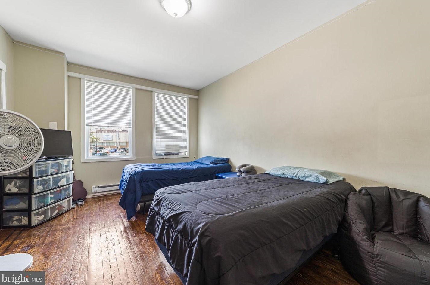 7037 Ogontz Ave, Philadelphia PA 19138-2012 exterior