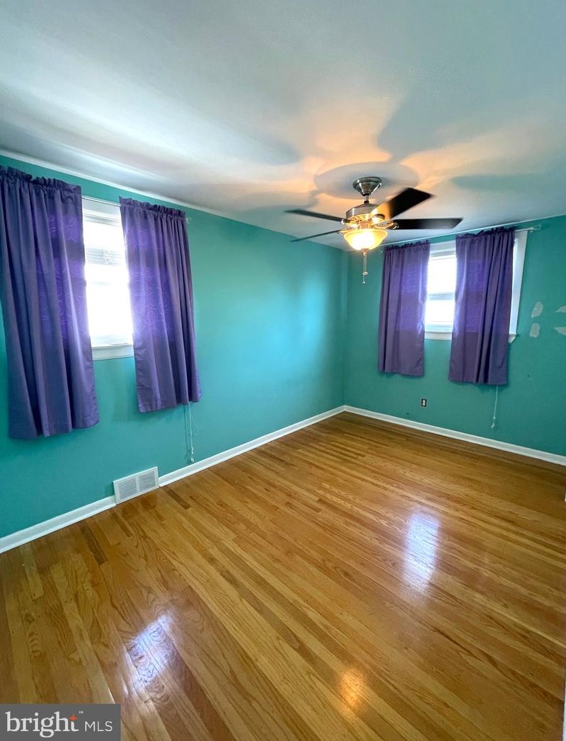 3417 Eden St, Philadelphia PA  19114-3605 exterior