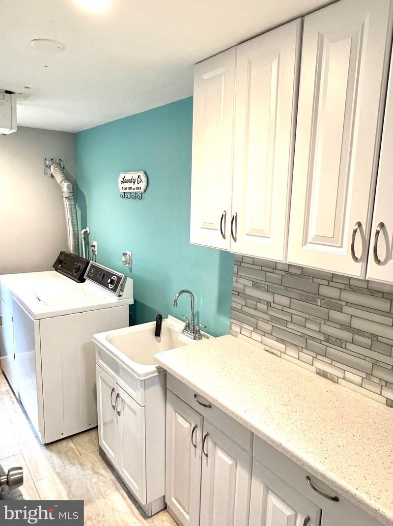 9603 Hoff St, Philadelphia PA 19115-4707 exterior