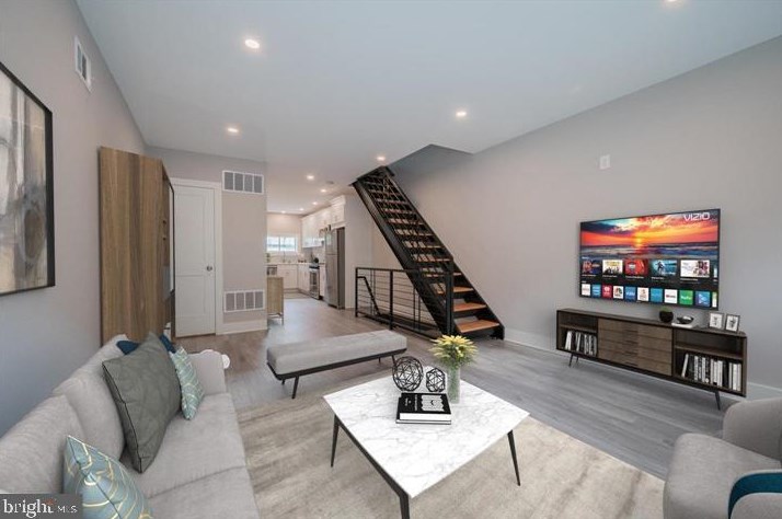 2636 Watts St, Philadelphia PA  19148-4335 exterior