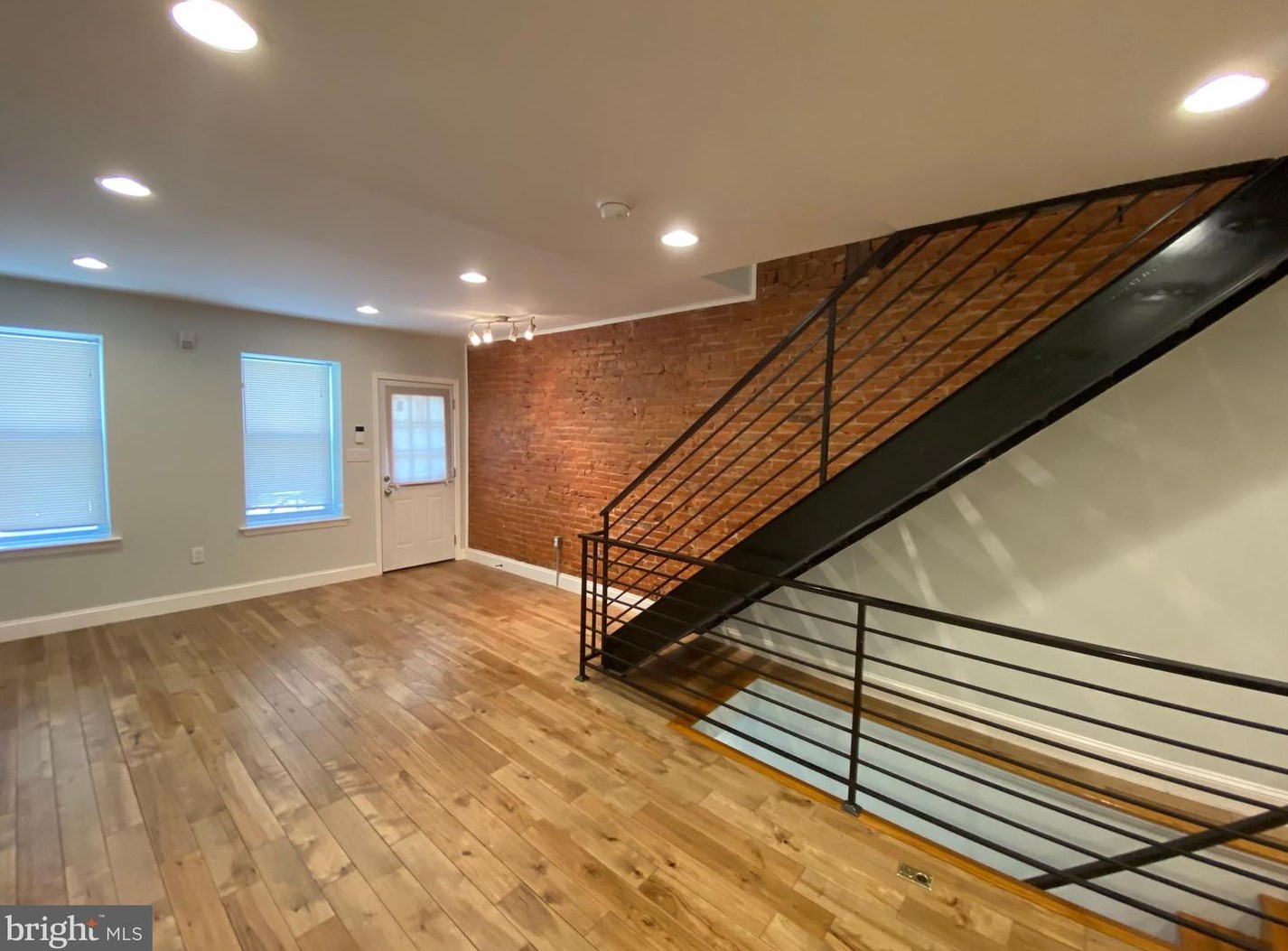 1523 Woodstock St, Philadelphia PA  19146-4526 exterior