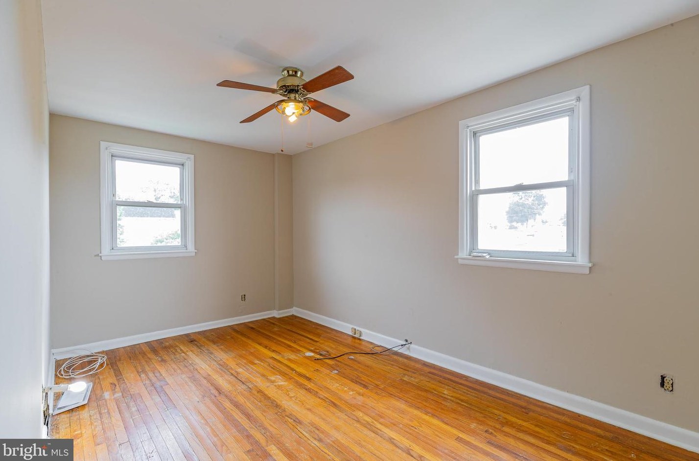 9315 Crispin St, Philadelphia PA  19114-2805 exterior