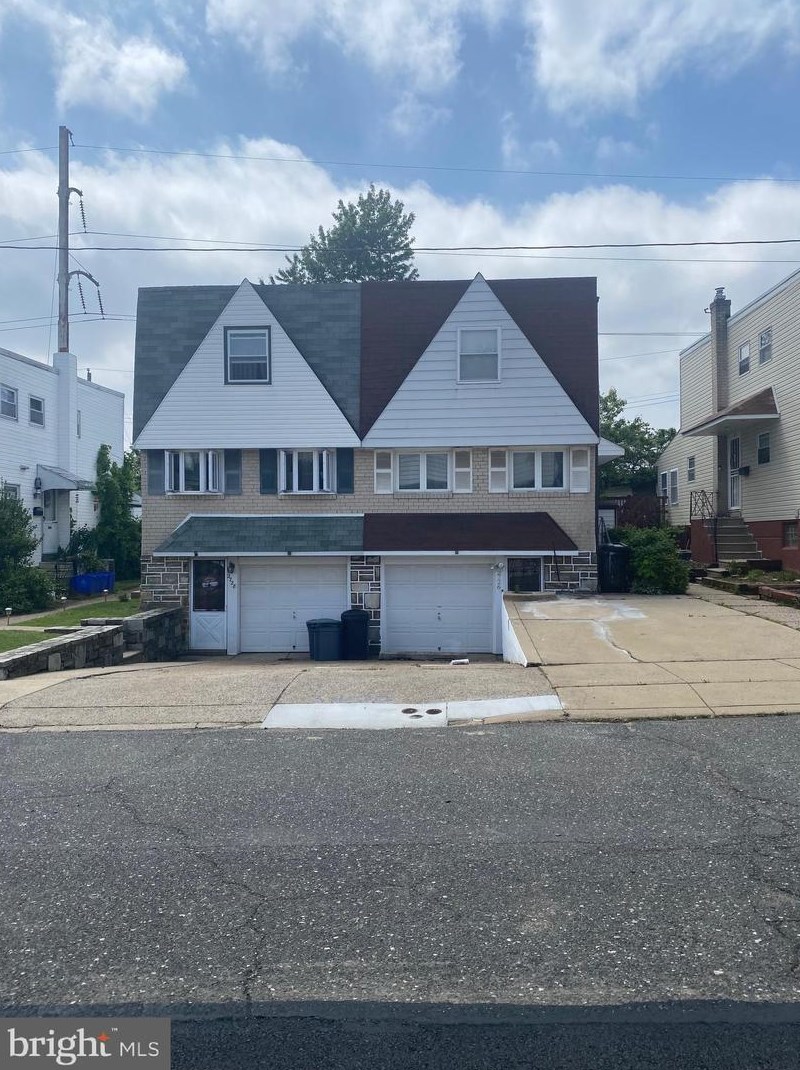 2726 Maxwell St, Philadelphia PA  19136-1017 exterior