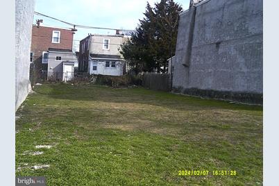1545 N Robinson Street, Philadelphia, PA 19151 - Photo 1
