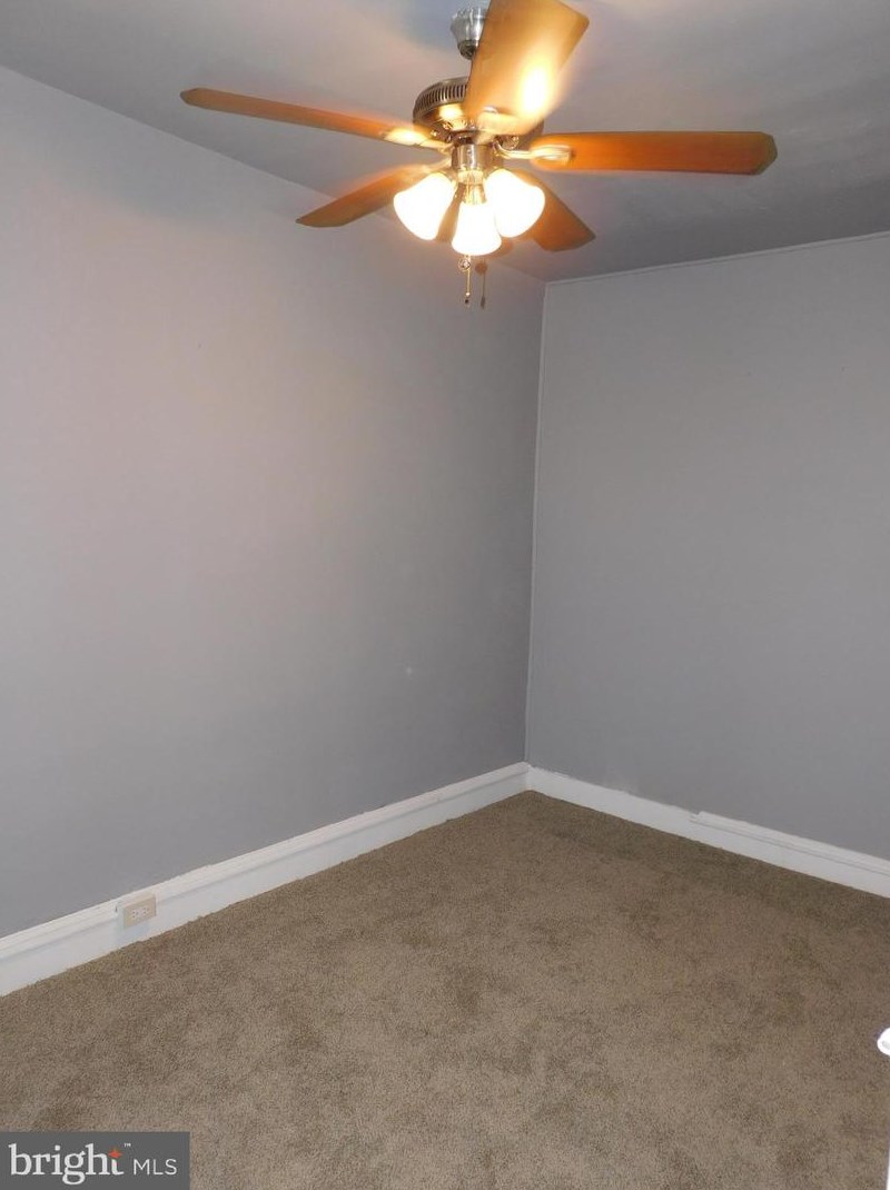 2052 Hagert St, Philadelphia PA 19132-4245 exterior