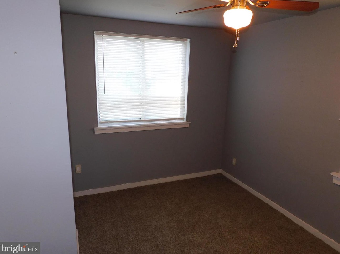 2052 Hagert St, Philadelphia PA 19132-4245 exterior