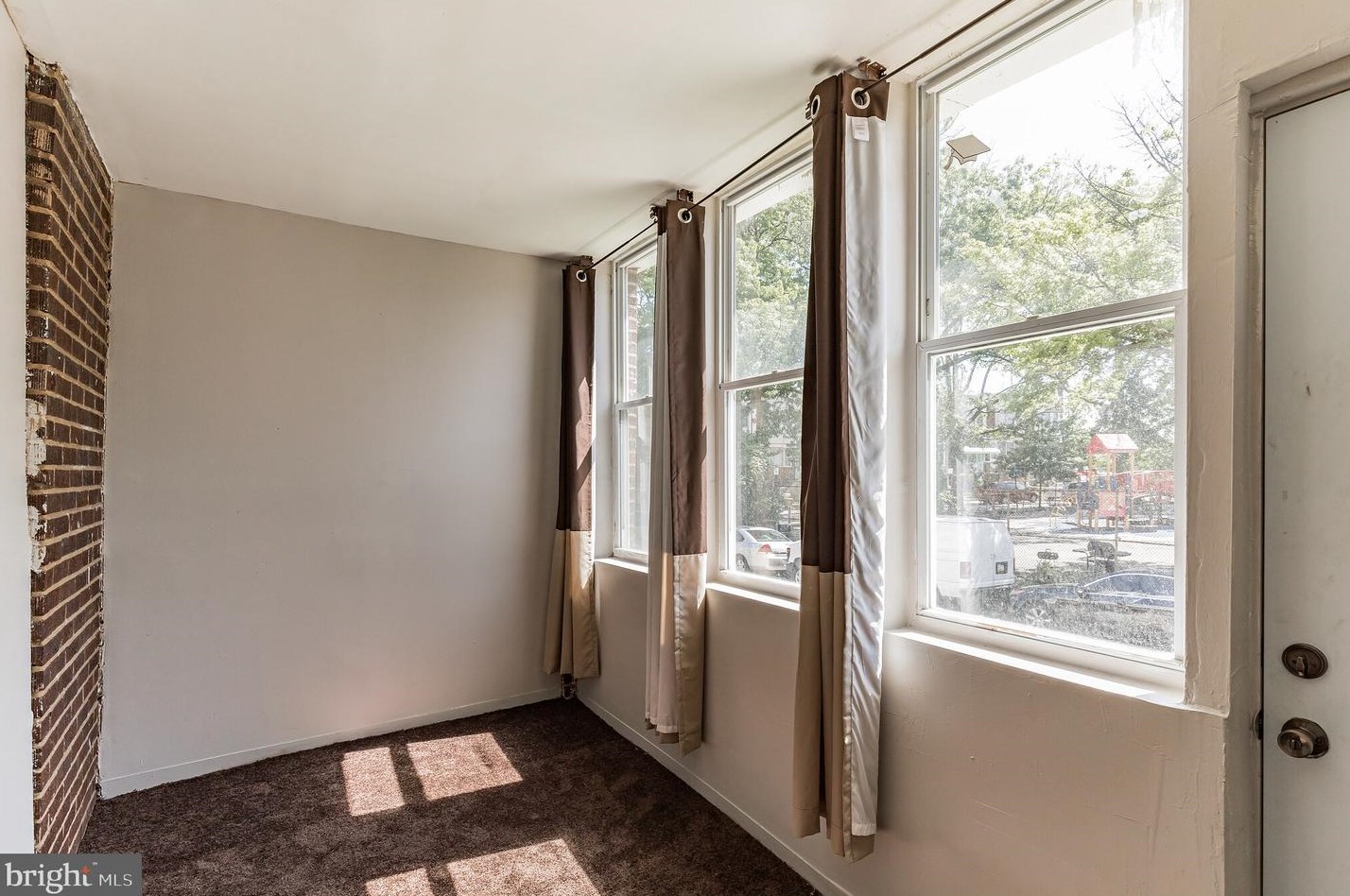 3258 Marston St, Philadelphia PA  19129-1821 exterior