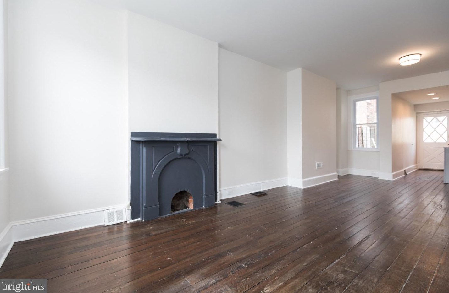 2322 Memphis St, Philadelphia PA  19125-2538 exterior