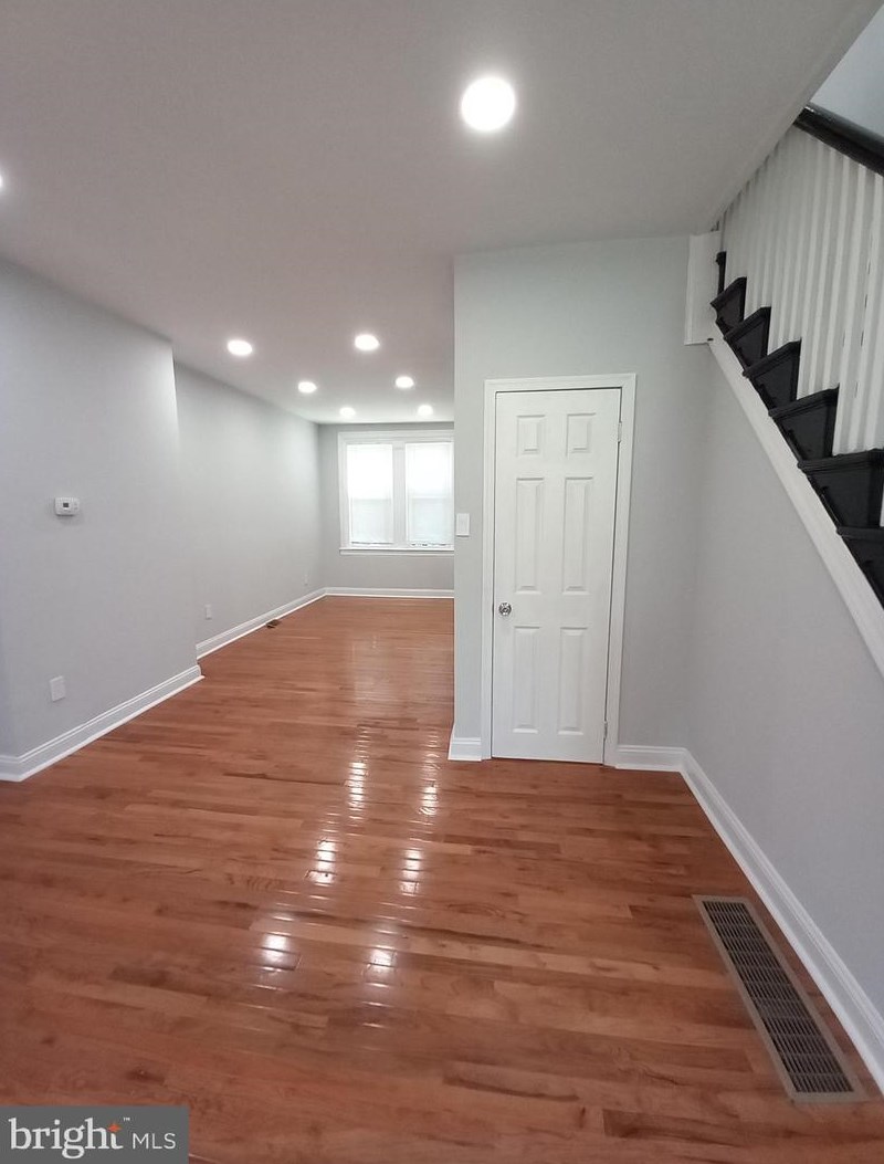 5782 Stewart St, Philadelphia PA  19131-3420 exterior