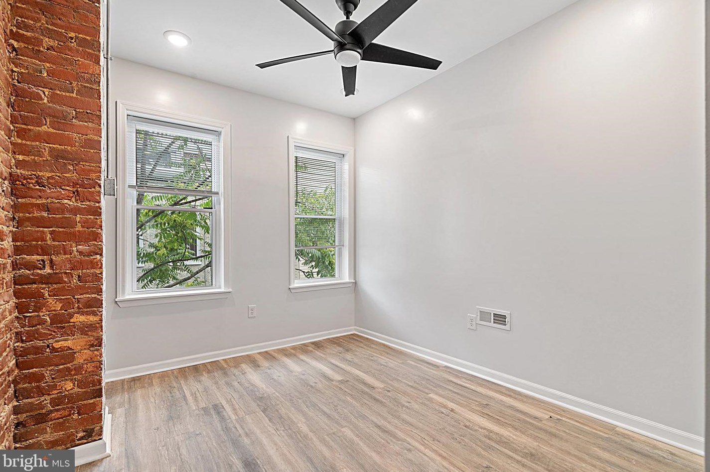 1705 Newkirk St, Philadelphia PA  19145-1626 exterior
