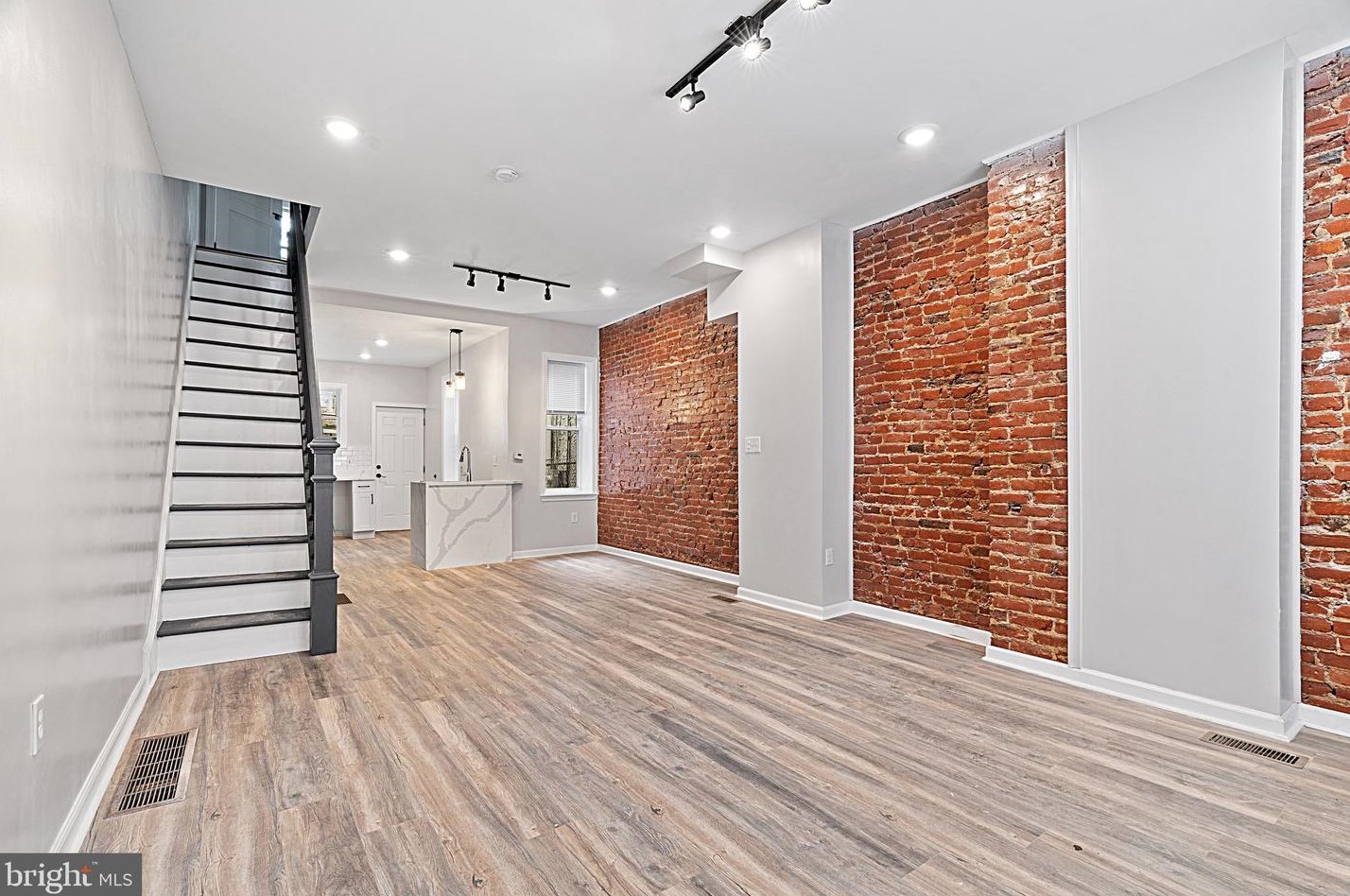 1705 Newkirk St, Philadelphia PA  19145-1626 exterior