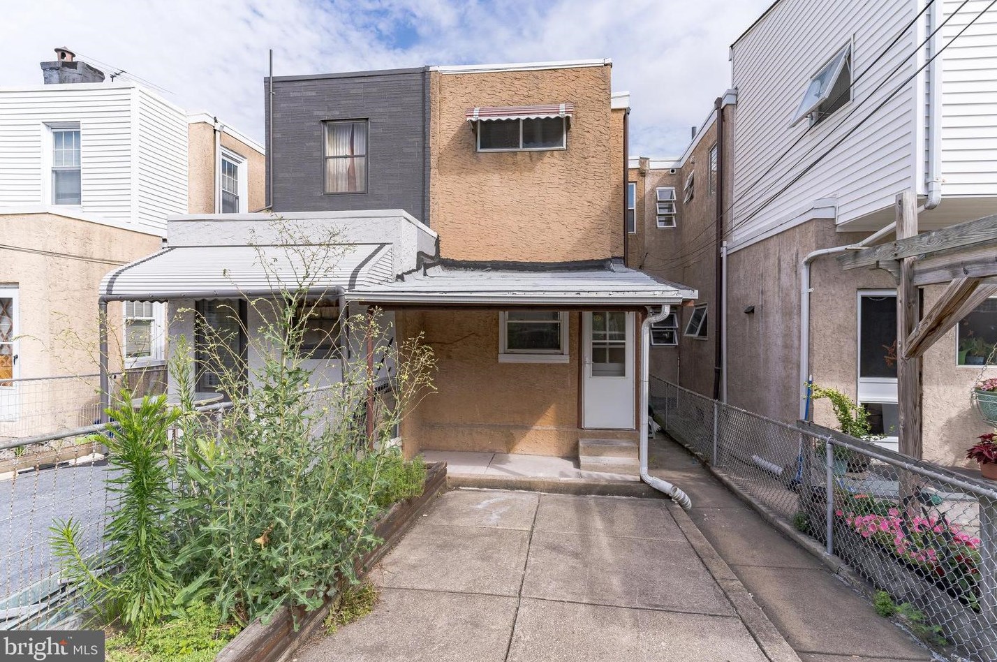 3055 Chatham St, Philadelphia PA  19134-4306 exterior