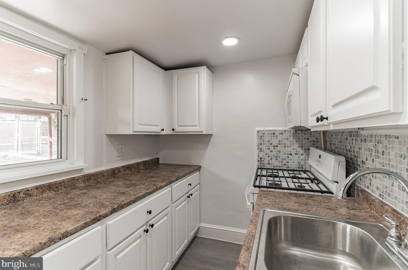 3055 Chatham St, Philadelphia PA  19134-4306 exterior