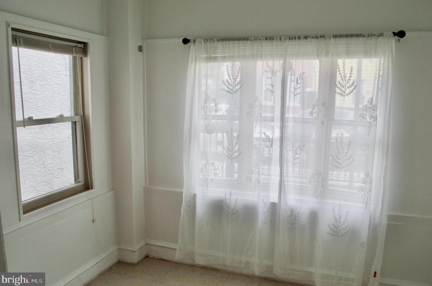 1854 Tulip St, Philadelphia PA  19125-2429 exterior