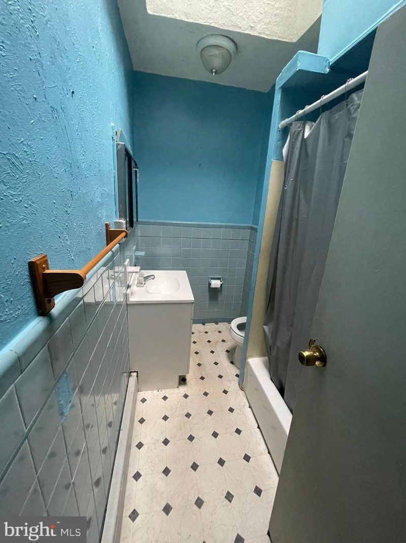 714 Thayer St, Philadelphia PA 19134-1814 exterior