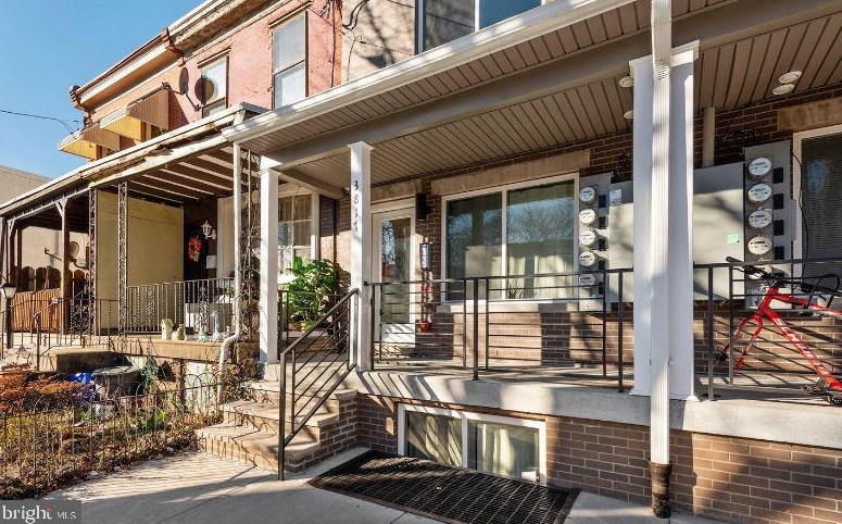 3817 Wallace St, Philadelphia PA 19104-1837 exterior