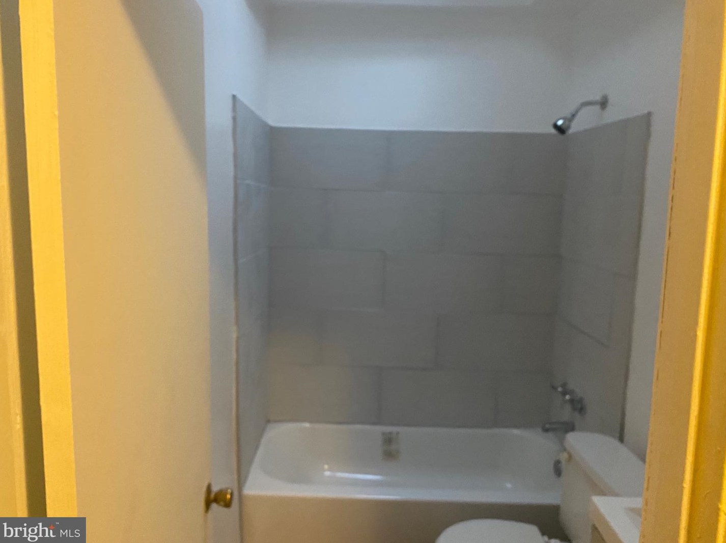 614 Lindley Ave, Philadelphia PA 19141-1015 exterior