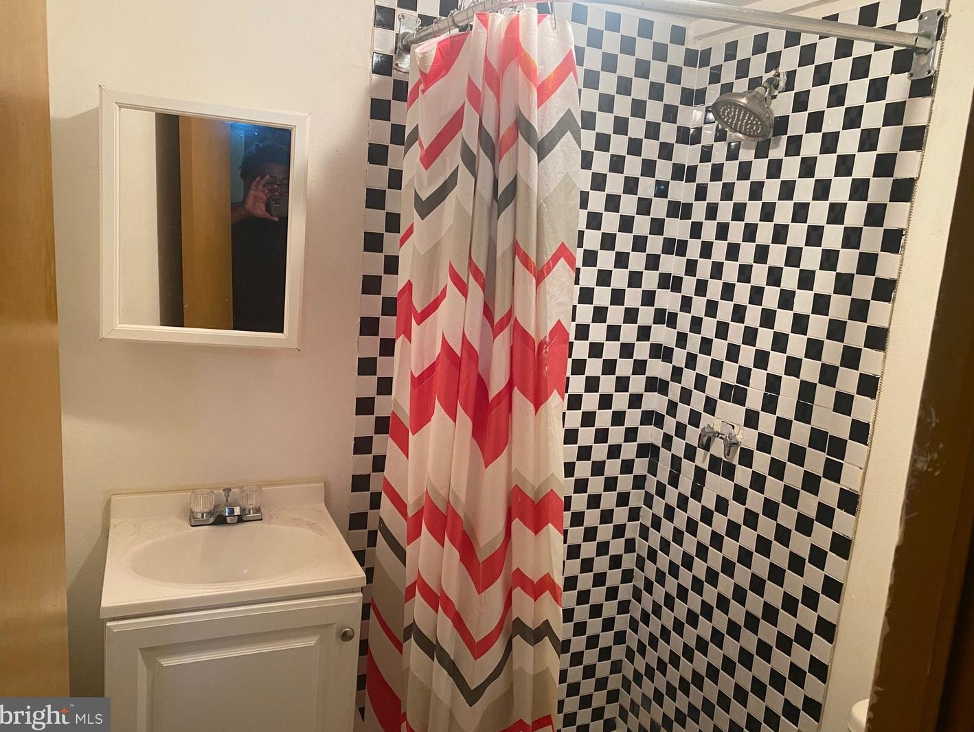 614 Lindley Ave, Philadelphia PA 19141-1015 exterior