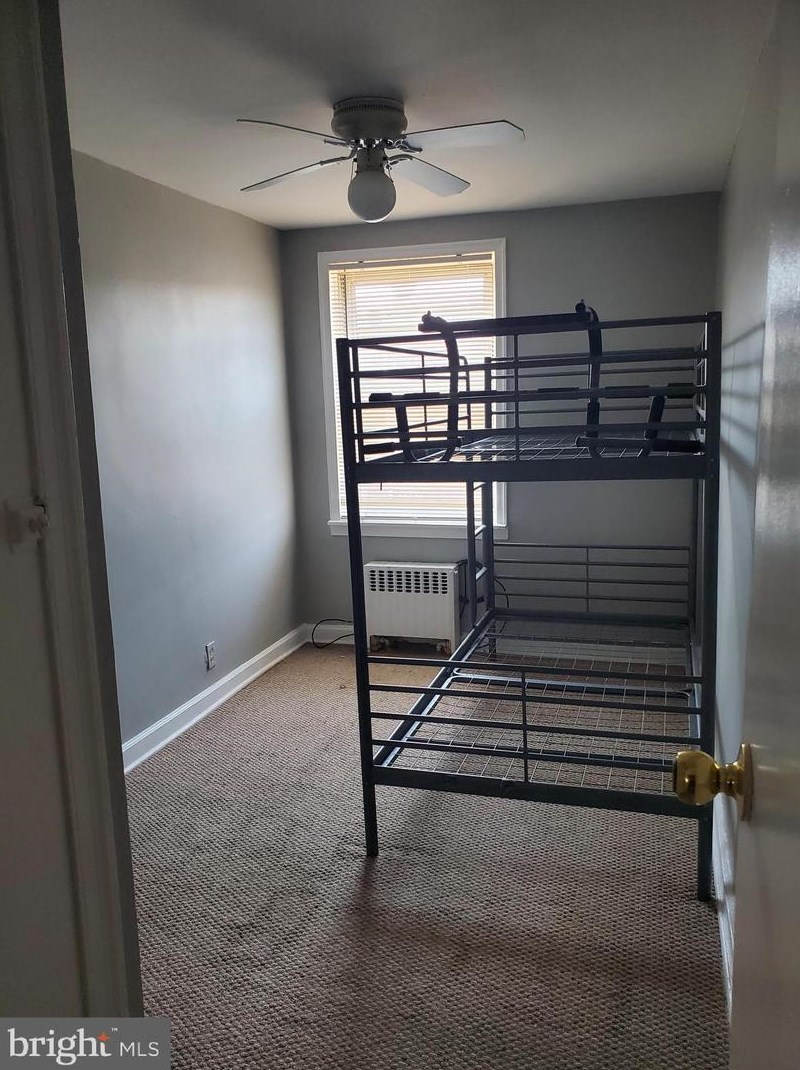 1306 Barnett St, Philadelphia PA 19111-5814 exterior